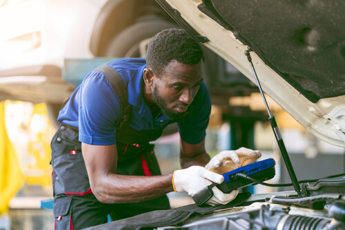 Car maintenance plan, service plan, and warranty: What are the differences?