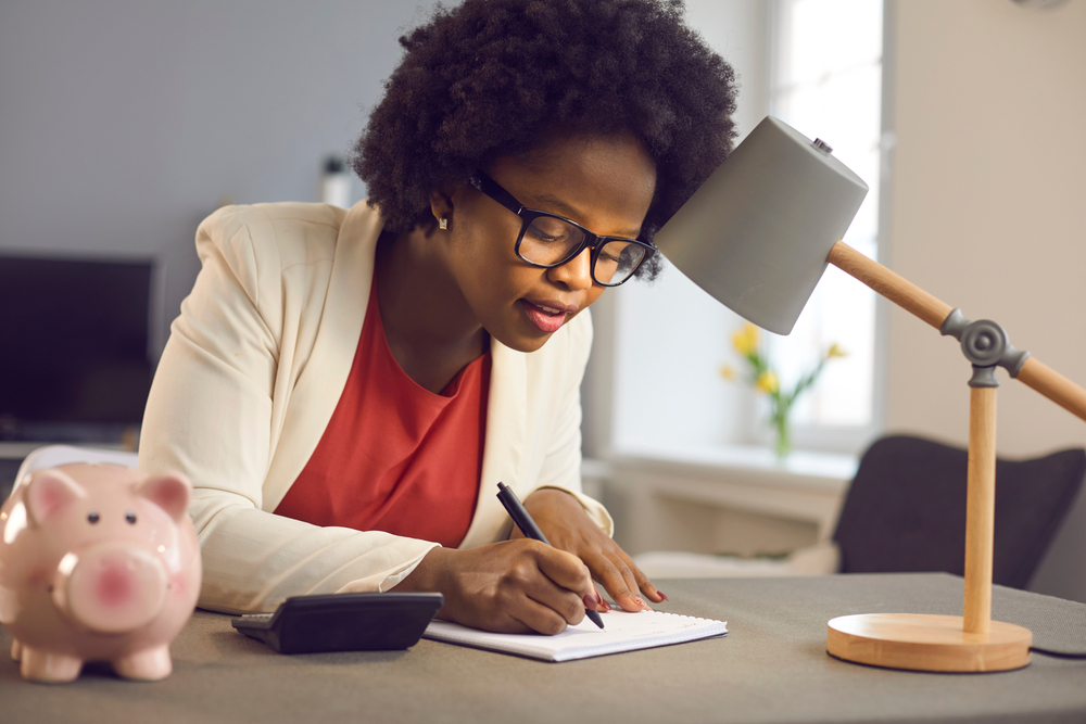 Financial goals: Strategies for staying on track