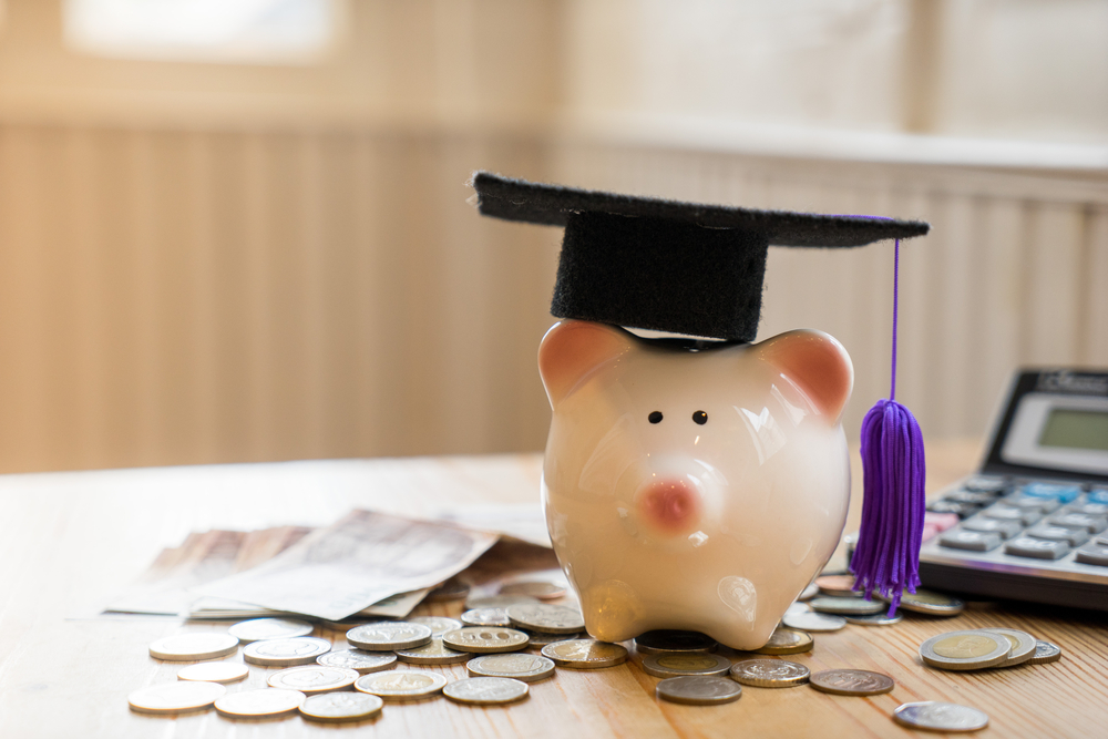 Smart student-funding options for parents