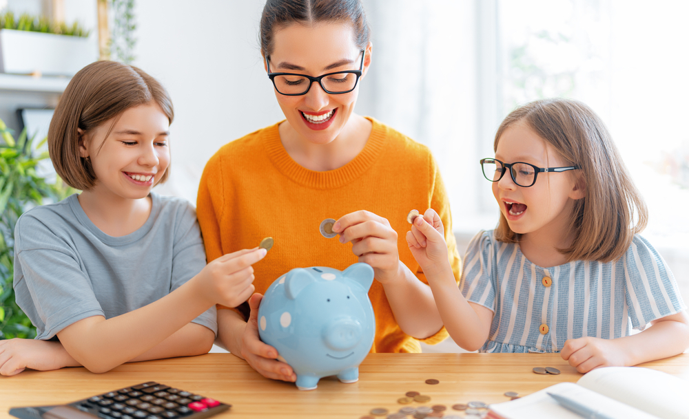 Empowering the next generation: Raising financially-independent females