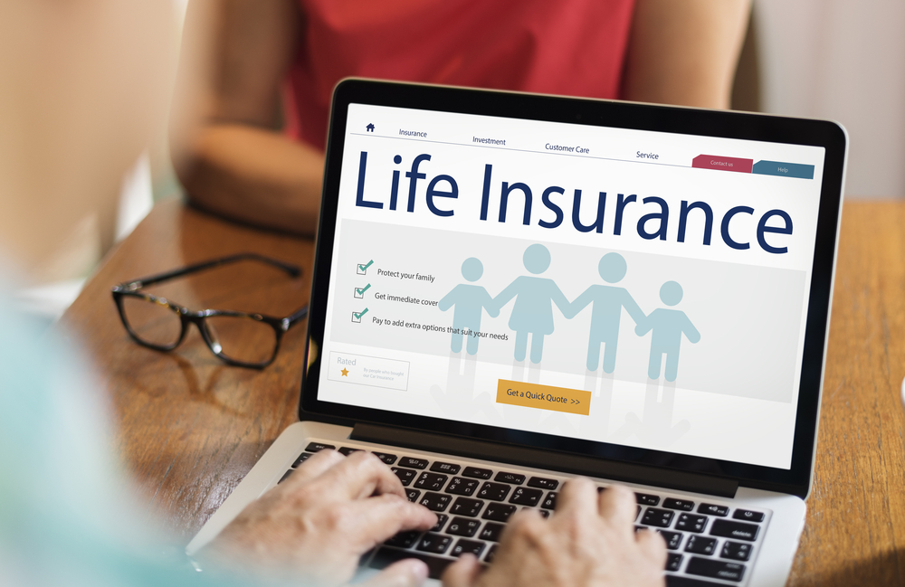 Who pays more for life insurance - women or men?
