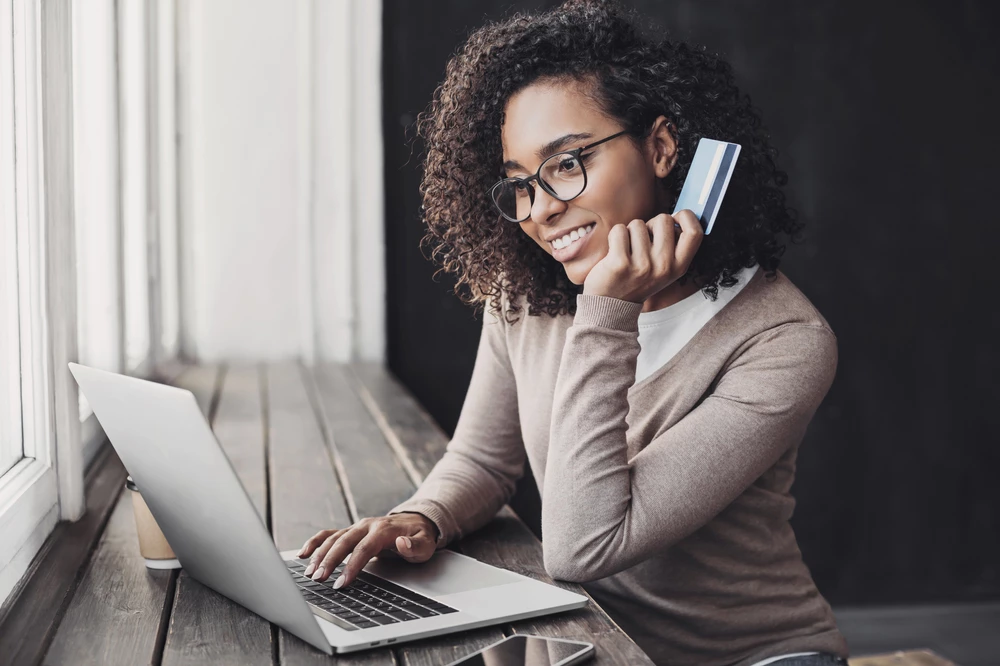 How to manage your loans to increase your credit score