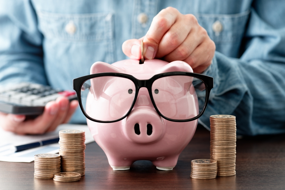 Effective financial habits for five life stages